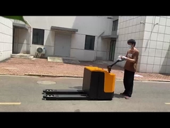 Trasporto delle merci palletizzate in magazzino