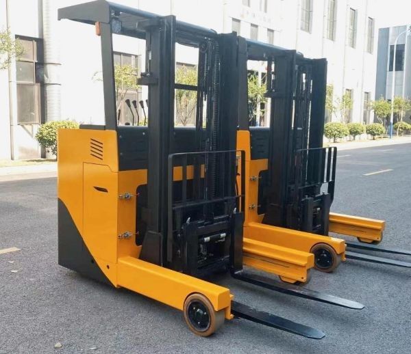 Multi Direction Powered Pallet Stacker LED Headlight Side Pull Battery