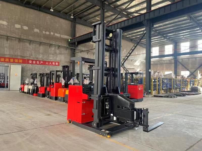 Three Direction 1t Pallet Stacker High Cargo Position Fork