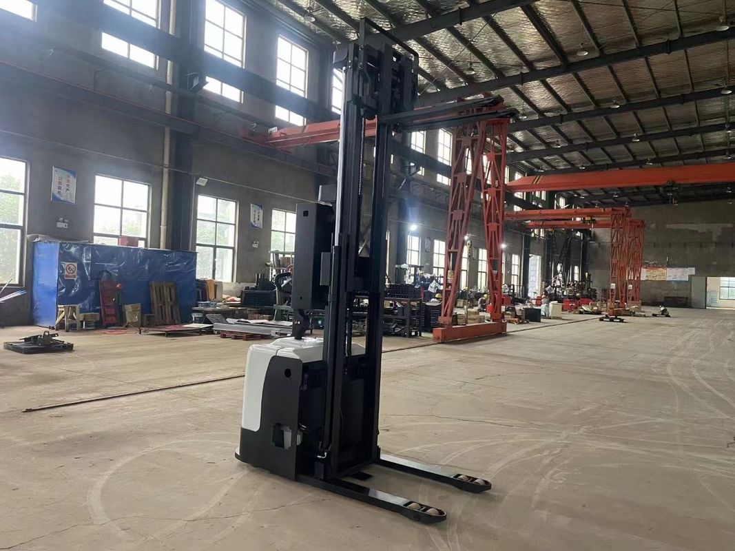 Lifting Height 2500MM AGV Automated Guided Vehicle Rated load 1000 KG