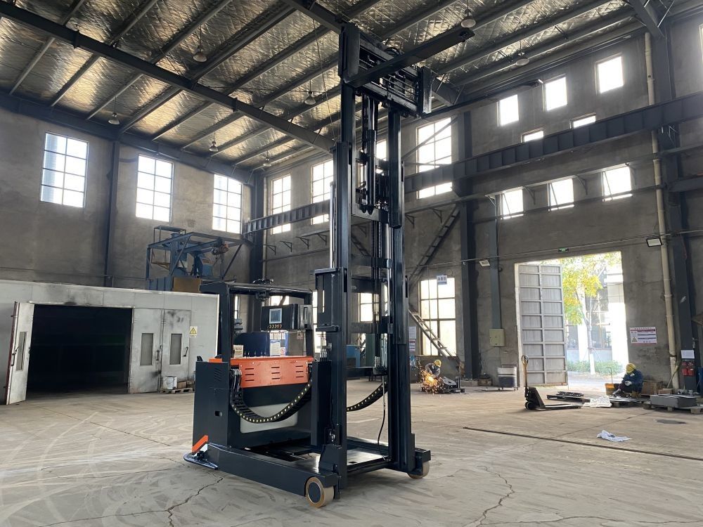 Customization Small Reach Forward Electric Forklift AGV 3000 KGS Capacity