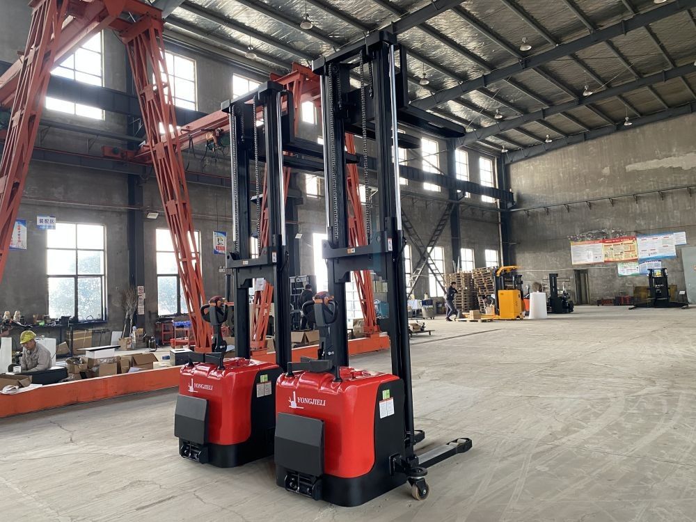 Customization Pallet Stacker Forklift Truck Rated Capacity 3000 KGS Lifting Height 3000mm Fork Length 1150mm