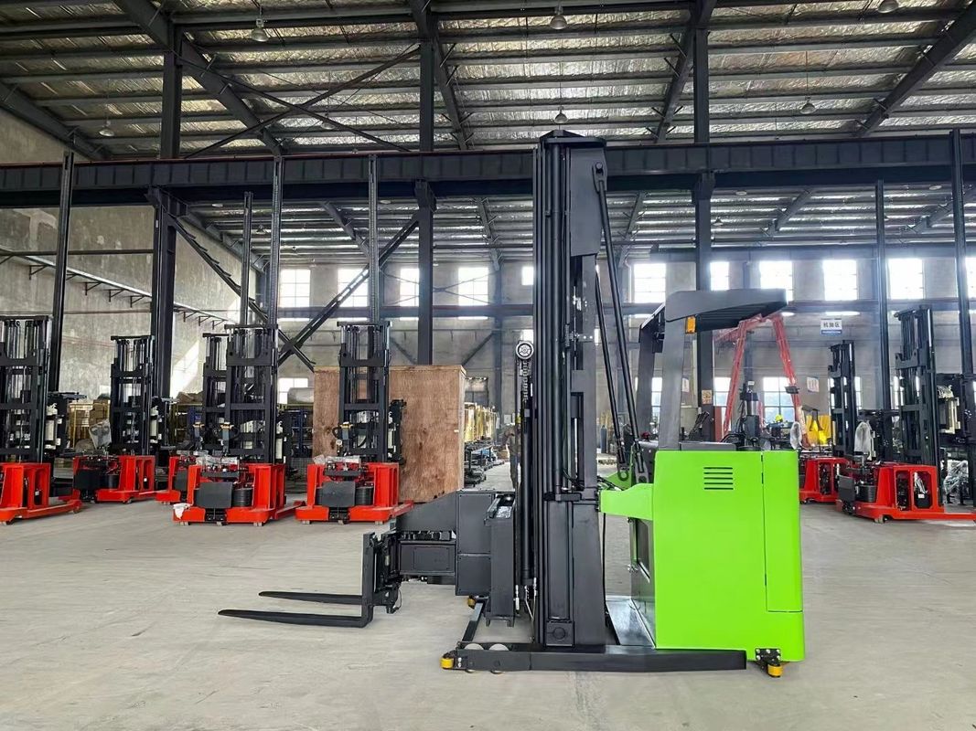 1.5 Tons  Three Direction Ways  Electric Forklift Stacker  Body Move Forward for Driving