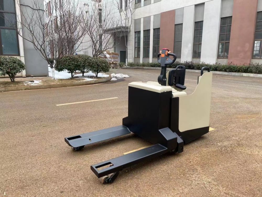 Seat Semi-enclosed Transport Vehicle  Load Capacity Electric Pallet Jack Warehouse  Tray Transport Vehicle