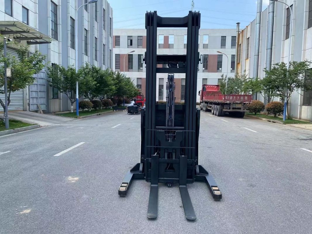 Electric Pallet Forklift Forward Tilt And Backward Tilt: 3/5 °  Load Capacity 1600 KG