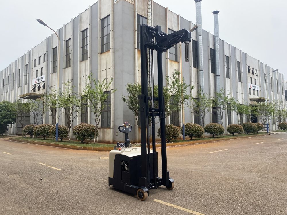 Airlift Balanced Electric Forklift Truck Rated Load Capacity  500 KG