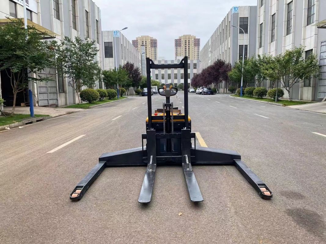 Non Standard Pallet Stacker Truck Rated Load Capacity 2500 KG with AC Motor