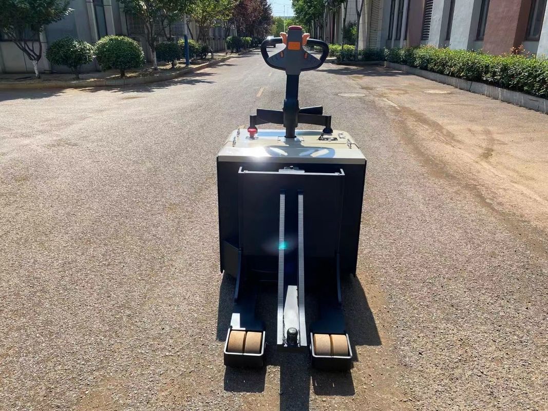 5 Tons Load Capacity Electric Tow Tractors Tuggers for Smooth and Easy Material Handling