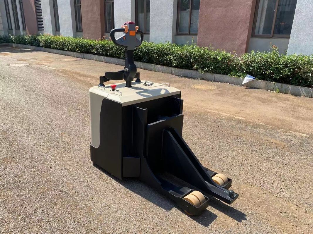 5 Tons Load Capacity Electric Tow Tractors Tuggers for Smooth and Easy Material Handling