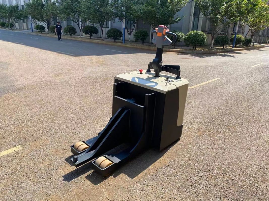 Battery-Powered 5 Tons Load Capacity Electric Tow Tractors Tuggers For Heavy Loads