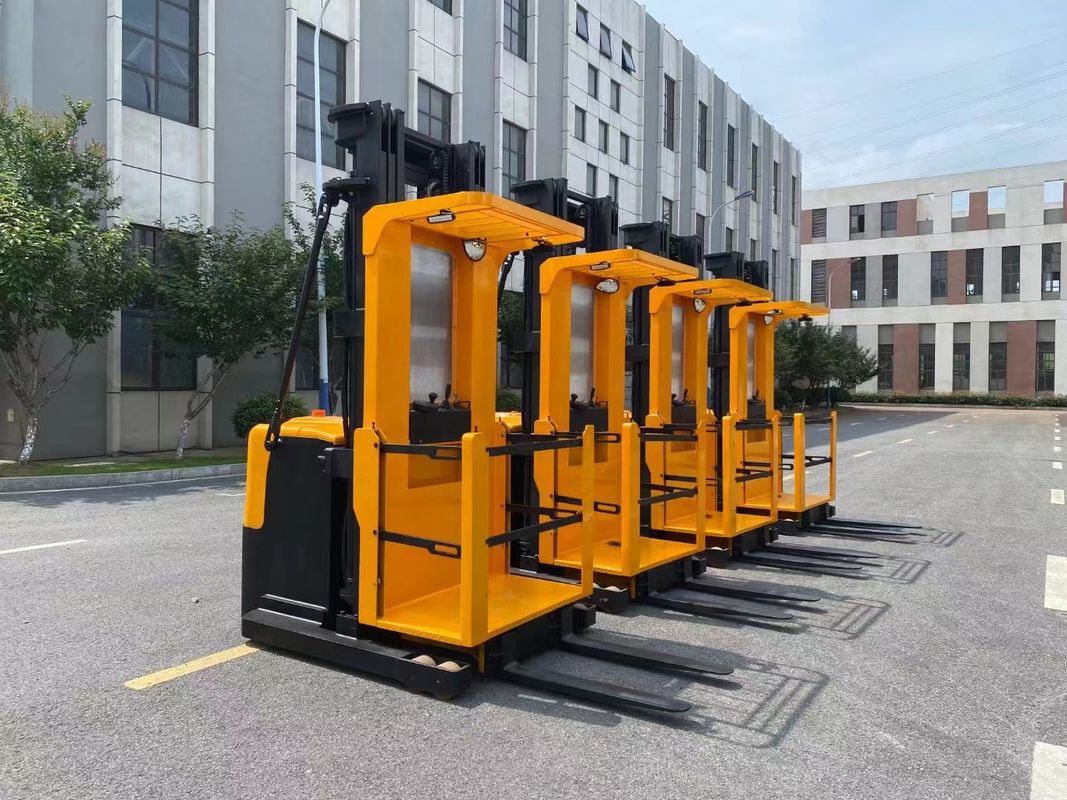 Electric Picking Truck For Picking Goods From Shelves Capacity 1500 KG Lifting Height 6000 MM