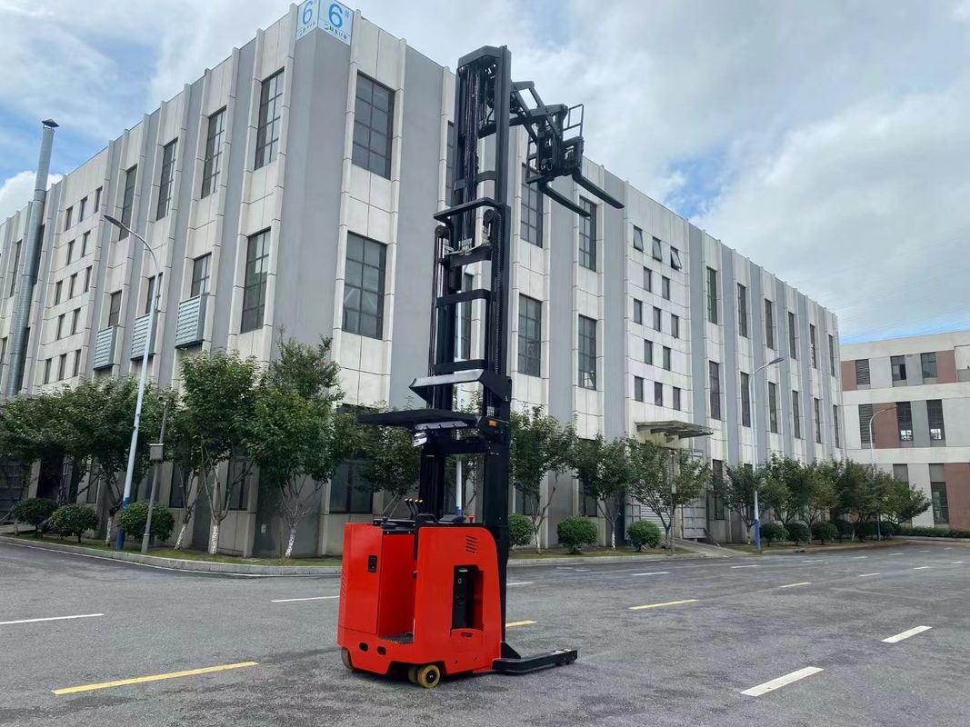 5500 mm Lifting Height Electric Double Extension Forklift with 1600 KG Rated Load Capacity