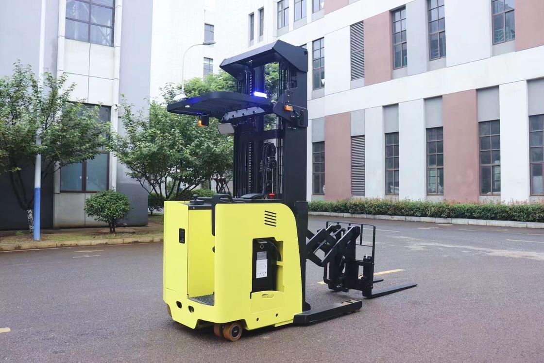 Electric Double Extension Forward Shift Forklift  Apply for Manufacturing Warehousing  Side Station Type
