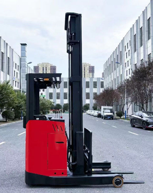Seated Style Narrow Aisle Reach Truck  Capacity 2000 KG Max. Lifting Height 8000 meters