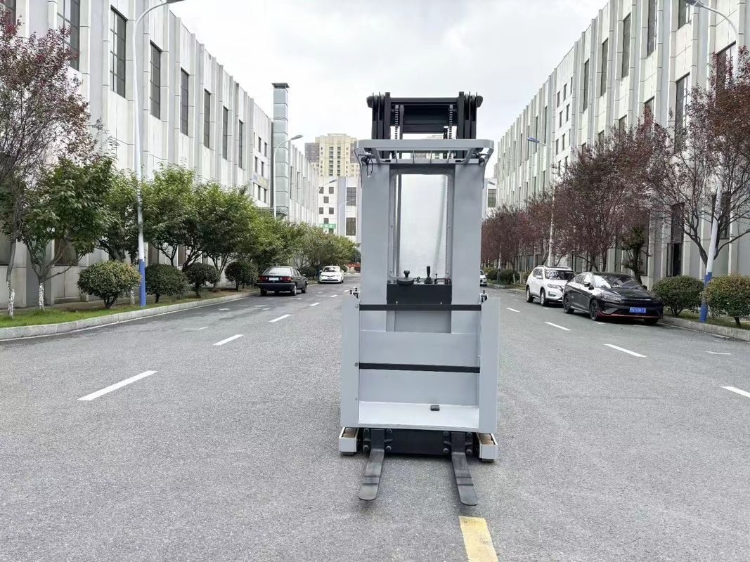 Standing Electric Pallet Picker Battery-Powered Order Picker 1000 KG Lift Height 6000 Meters