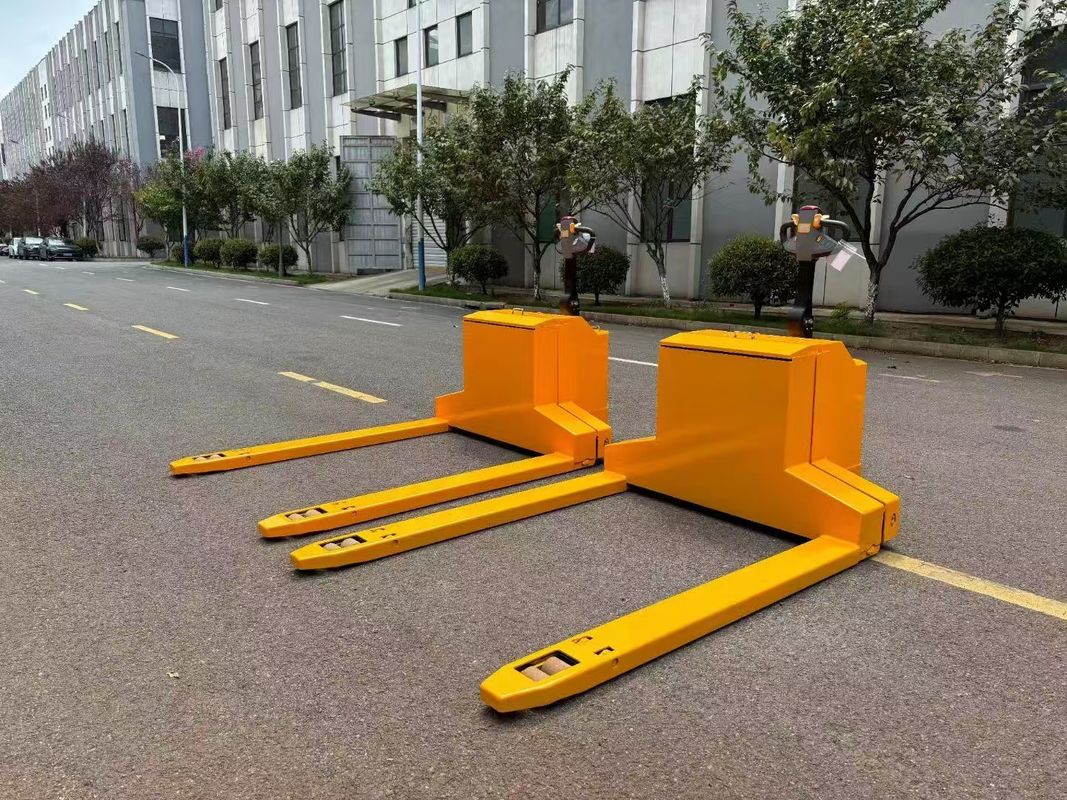 2 Ton Battery Powered Electric Pallet Stacker Truck 1460mm Fork Width 24V210AH Battery