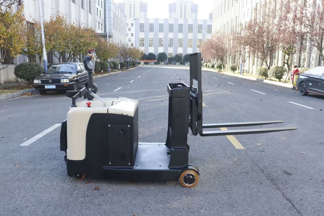 1.5 Tons Electric Counterbalance Forklift Truck  With AC Drive Double Lifting Cylinder