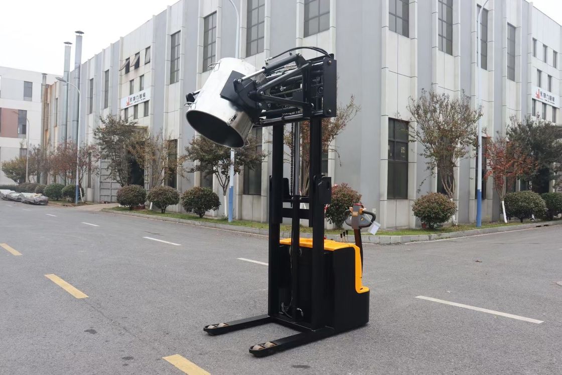 Electric Stacker Forklift Truck  With  Gripping  Barrel  Clamping  Battery Capacity 24V240AH Three -way Manual Valve