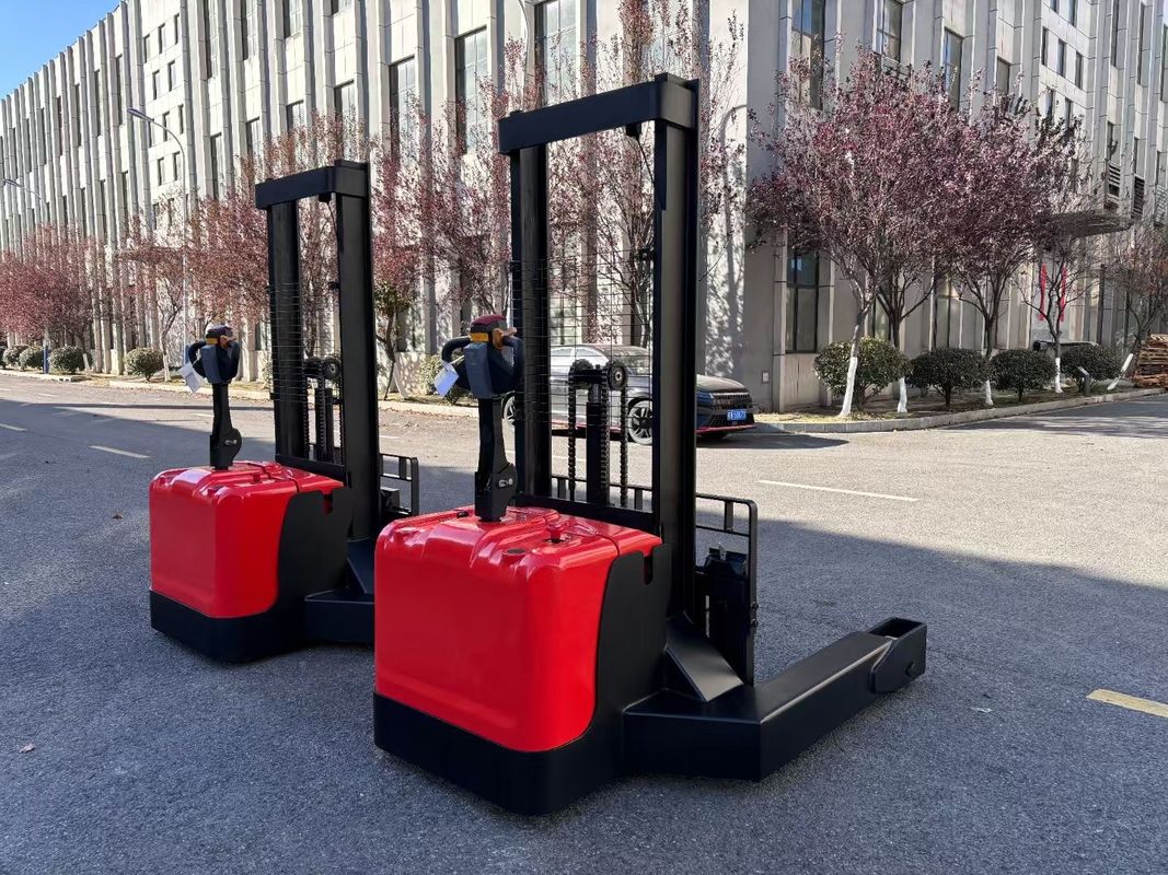Battery-powered Forklift Pallet Stacker Jack    Rated Load 3 Tons 1700 Meters