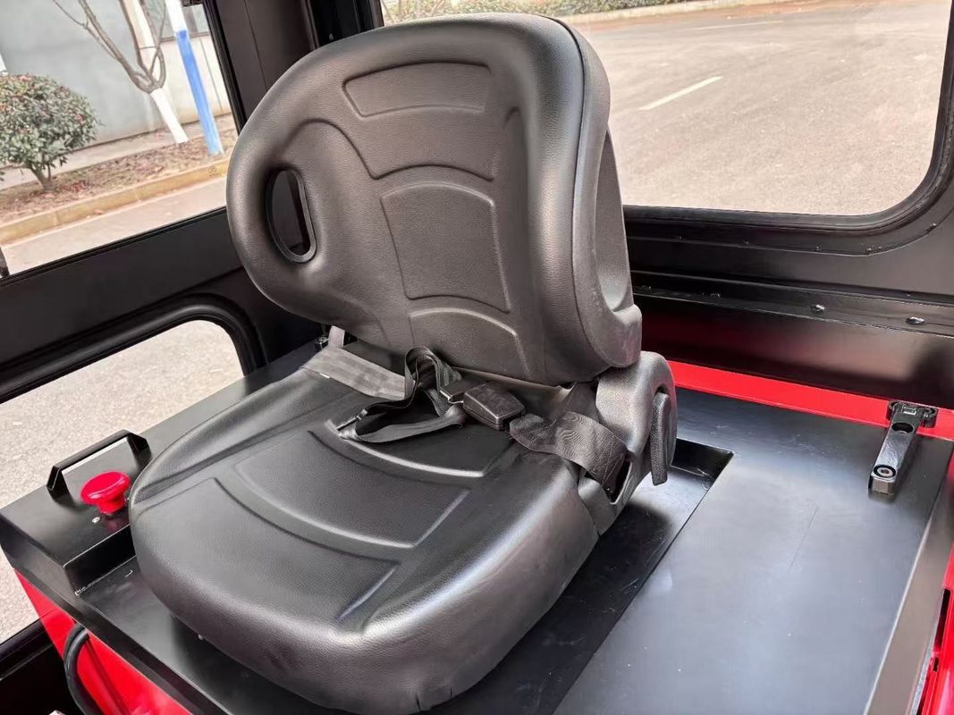Electric Towing  Tractor Hydraulic Steering Fully Enclosed Cab  15 Tons Load Capacity