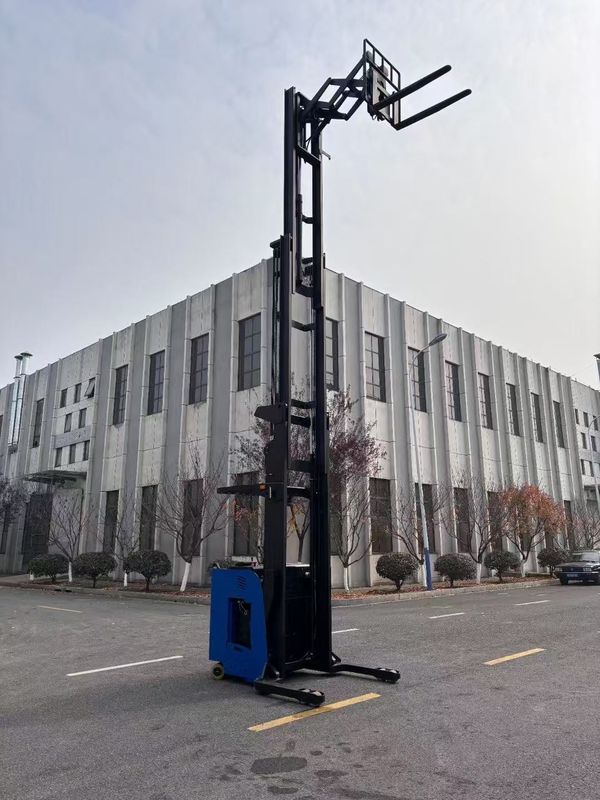 Rated Load 1.5 Ton 1500 kg  Reach Electric Forklift  Lifting Height 7 Meters